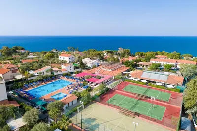 Hôtel Cefalù Resort Sporting Club 3*