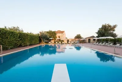 Hotel Villa Favorita 4*