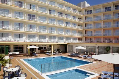 Hôtel Linda 3*