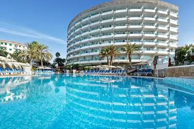 Hôtel Bull Escorial & Spa 3*