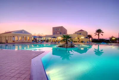Emerald Hotel by Azul Collection 4*