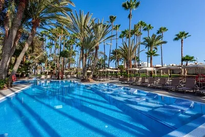 Hotel Riu Palace Oasis 5*