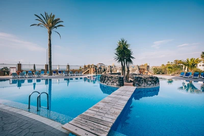 Hôtel Grand Muthu Golf Plaza 4* by Ôvoyages