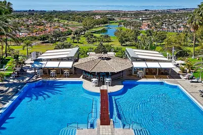 Hotel Bull Vital Suites & Spa 4*