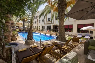 Atlantic Hôtel 4*