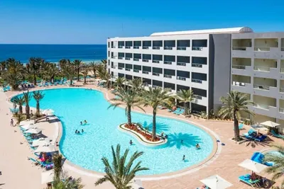 Hôtel Rosa Beach 4*