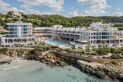 Hôtel Villa Le Blanc Gran Melia 5*