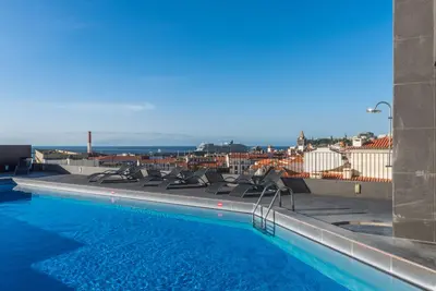 Hôtel Do Carmo 3*