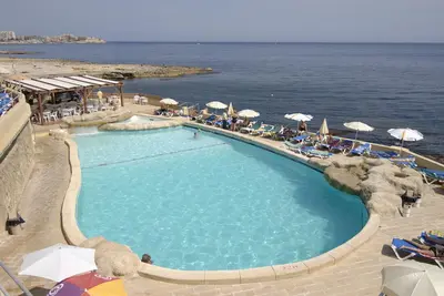 Preluna Hôtel 4*