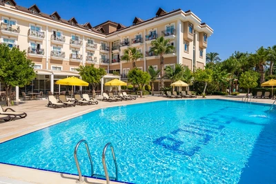 Hôtel L'Océanica Beach Resort 5*