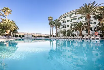 Hôtel Servatur Playa Bonita 4*