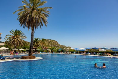 Hôtel Cathrin 4*