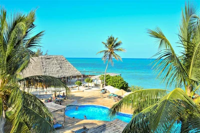 Club Jumbo Reef & Beach Resort 4* Vol de nuit