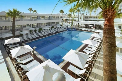 Hôtel Melpo Antia 4*