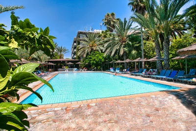 Hôtel Veronica 3*