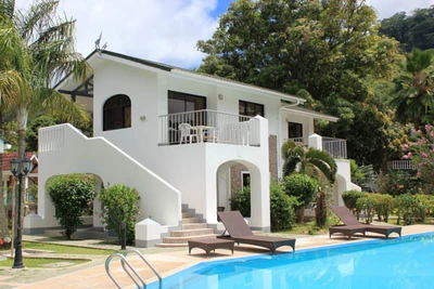 Hôtel Sun Properties and Resort 3*