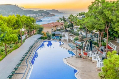 Hôtel Senza Garden Holiday Club 5*