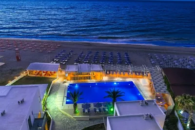 Hôtel Adèle Beach 4*