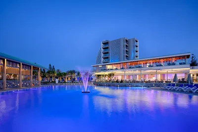 Hôtel Arina Beach 5*