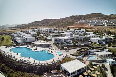 Hôtel The Royal Blue Resort & Spa 5*