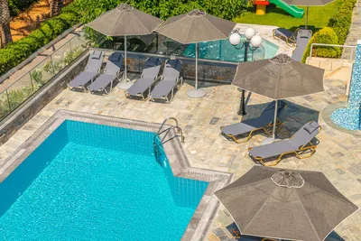 Hôtel Anna Maria Village 3*