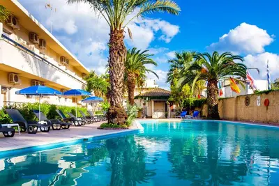 Ipsos Di Mare Beach Hôtel 3* - Adult Only +16