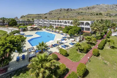 Hôtel Lardos Bay 3*
