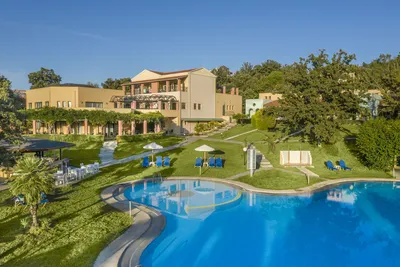 Hôtel Century Resort 4*