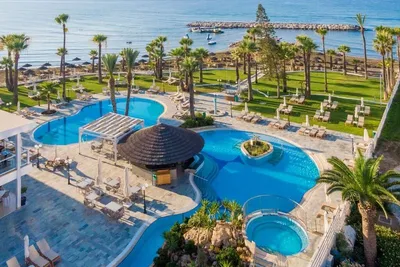 Hôtel The Golden Bay Beach 5*