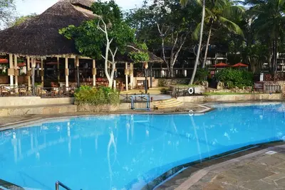 Hôtel Baobab Beach Resort 4*