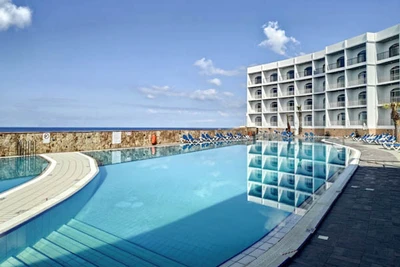 Club Jumbo Paradise Bay Resort 4*