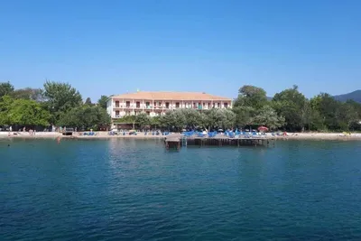 Hôtel Dassia Beach 2*