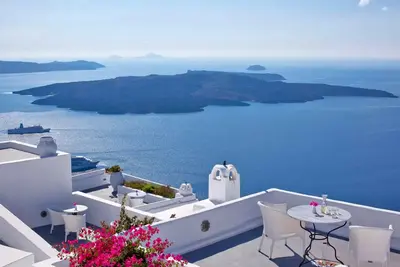 Hôtel Cliff Side Suites 4*