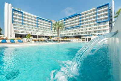 Hôtel L'Azure 4*