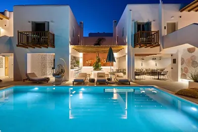 Adorno Beach Hôtel & Suites 4*
