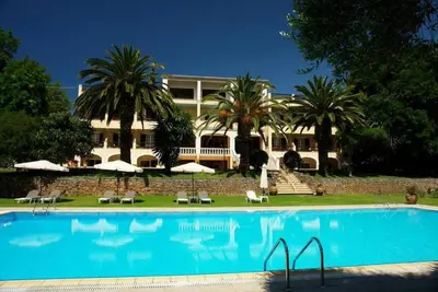 Fiori Hôtel 3*