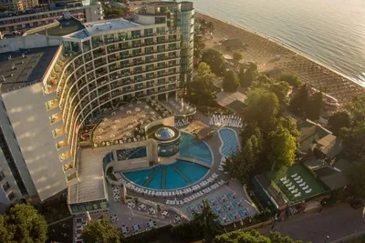 Hôtel Marina Grand Beach 5*