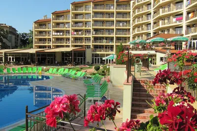 Madara Park Hôtel 4*