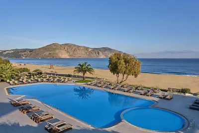 Hôtel,Pilot Beach Resort 5*
