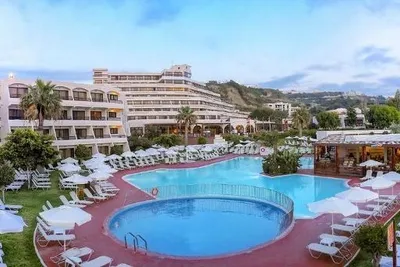 Hôtel Sol Cosmopolitan 4*