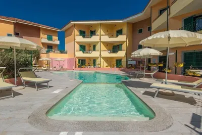 Hôtel Residence I Mirti Bianchi 4*