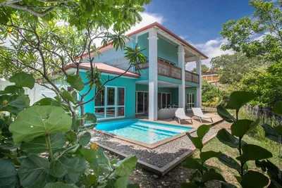 Hôtel Les Villas du Lagon avec Location de Voiture et Croisière en Catamaran