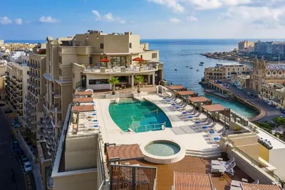 Hôtel Malta Marriott Hotel & Spa 5*