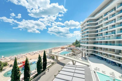 Hôtel Grifid Noa 5*