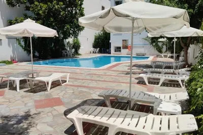 Thalia Deco Hotel 3*