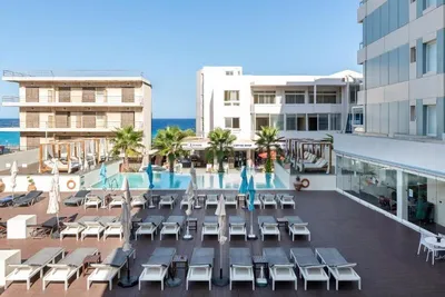 Arte Hôtel 4*