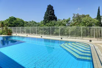 Hôtel Komodor 3*