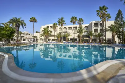 Hôtel Palm Beach Club Skanes 4*