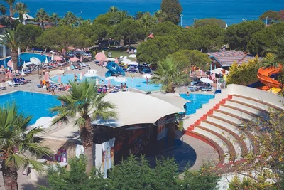 Hôtel Batihan Beach Resort & Spa 4*