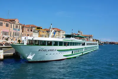 Croisière sur le MS Michelangelo : Noël dans la lagune de Venise (formule port/port)